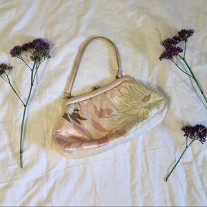 Satin floral purse 👛